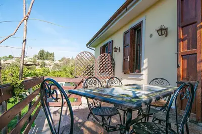 Image de Vacation Home à Lido Di Noto avec 2 chambres à coucher, 6 couchages