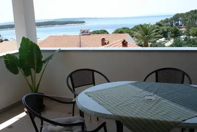 Image de Appartement dans Banjol avec vue mer, Balcon, Climatisation, Wifi (605-1)