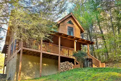 Image de Idéal pour des vacances en famille! À distance de marche de la piscine, Putt Putt, pêche, golf, terrains de jeux et plus encore!