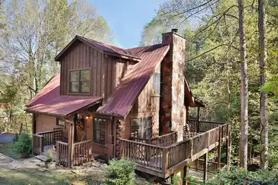 Image de Étangs de pêche, piscine, Putt Putt, Randonnée, Golf - Tout inclus! Minute à Pigeon Forge Parkway