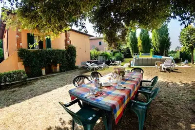 Image de Villa à Cascine-la Croce avec 3 chambres à coucher, 10 couchages
