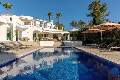 Image de Beautiful Villa with Private Pool in the Monte Golfe area of Quinta do Lago W118 - Almancil, Algarve