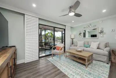 Image de # 1411 Sanibel Moorings Dockside