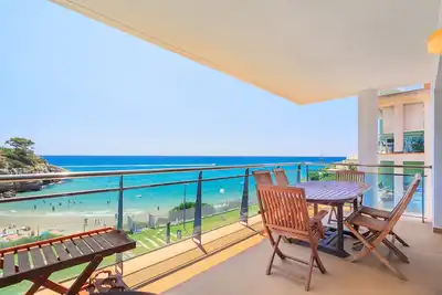 Image de Vacances en bord de mer en famille - Uhc Arinsal 289