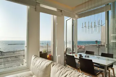 Beach & Sunset Panorama Apartment