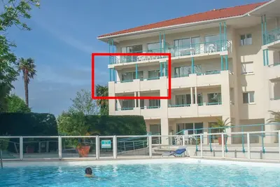 Bel appartement 4 personnes, face golf, avec piscine et 2 terrasses