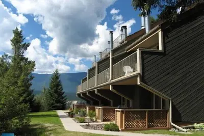 Image de Akiskinook Resort - 1 Br Mtn View Condo! Indoor Pool/Hot Tub/Beach/Golf/Tennis!