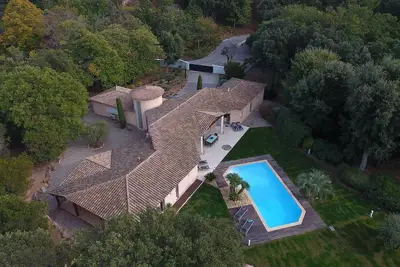Image de Luxueuse Villa dans Parc Résidentiel Sécurisé