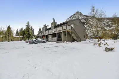 Image de Pet Friendly 2 Bedroom Condo on the West End of Main Street! !