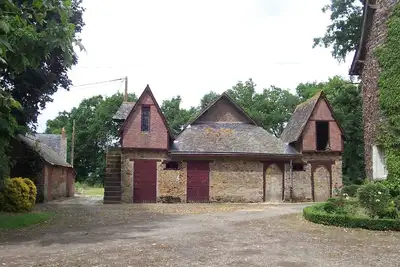 Image de Haut Anjou, Sud Mayenne, château XIXème, appartement d'hôtes 2 pièces à louer