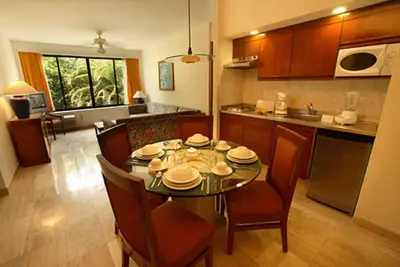 Image de Vidanta Sea Garden 2 Bedroom Suite Sleeps 8 - Oceanfront Resort Acapulco