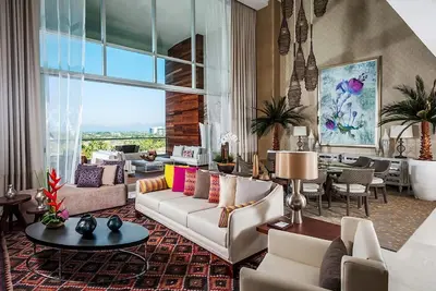 Image de gran Luxxe Loft condo de 3 chambres luxxury. , Grand balcon ~ Golf gratuit