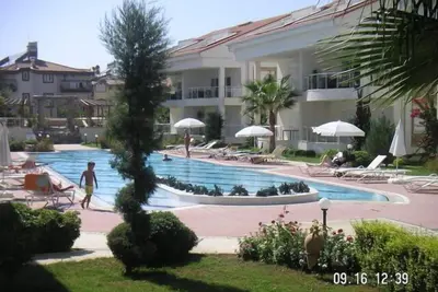 Image de Mirage B1, maison privée au rez-de-chaussée avec 2 chambres dans une communauté populaire