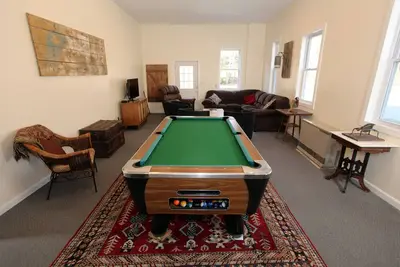 Image de Immense maison d'hôtes de 4 chambres - grand espace commun, petit déjeuner inclus