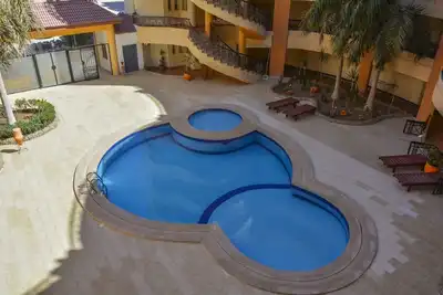 Image de Super emplacement 2 chambres / 2 salles de bain Regency Towers