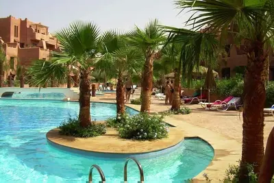 Image de Residence de luxe: superbe 2 pieces, richesse de l'artisanat et confort moderne