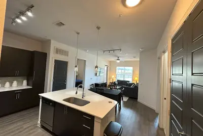 Image de Un MÉLANGE Parfait À PROXIMITÉ Du Centre MÉDICAL De Houston 2b2b