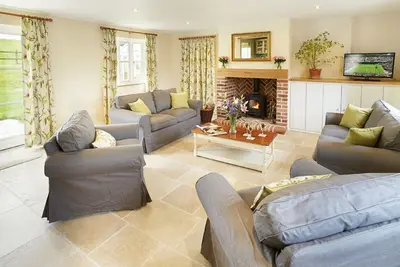 Image de Rampisham Hill Farm Barn est l'un de nos grands chalets de ferme. Dormir six personnes et les enfants.