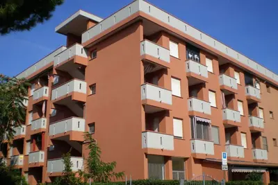 Image de Studio rénové à 150 mètres de la plage, zone centrale, climatisation