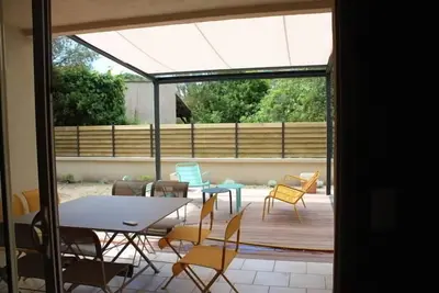 Image de Appartement T3  Standing et jardin  privatif 800 m de la plage  5mn du  vieux  p