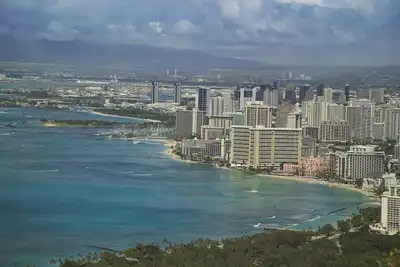 Image de Honolulu, Oahu, Hi: Condo 1br avec WiFi gratuit, à quelques pas de la célèbre plage de Wakiki!