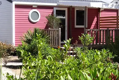 Image de Cottage Litchi - 26m² - terrasse bois semi-couverte - 2 chambres 4 personnes