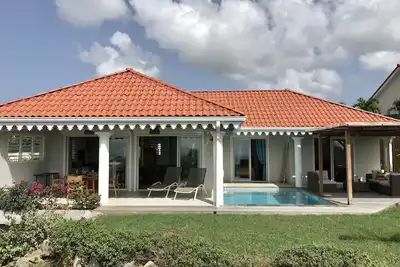 Image de Très belle villa de standing 6 personnes, vue mer = Top Vacances En Martinique