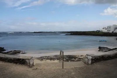 Image de Orzola odeur de la mer, votre vations front de mer