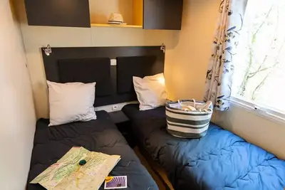 Image de Mobil-home Standard Relax 33m² - 3 chambres + Terrasse avec parasol - 6 personnes