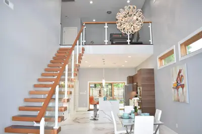 Image de Nouveau \"The High-Rise- in Downtown Durham près de Duke