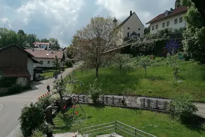 Image de Appartement de 80 m² dans les combles avec parking et Wi-Fi
