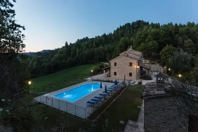 Image de Villa dans les Marches avec une vue imprenable