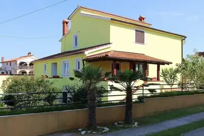Image de Appartement bon marché à 500 mètres de la plage