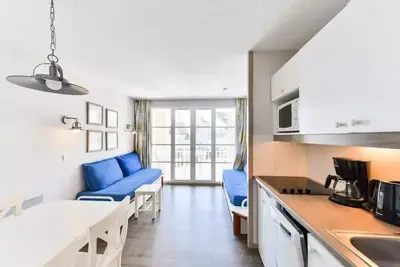 Image de 2 Pièces 5 Personnes Sélection