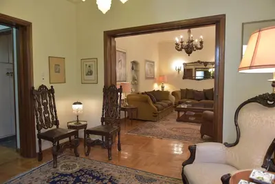 Image de À côté de l'ambassade américaine