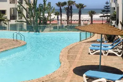 Image de Sublime appartement de bord de mer 4317
