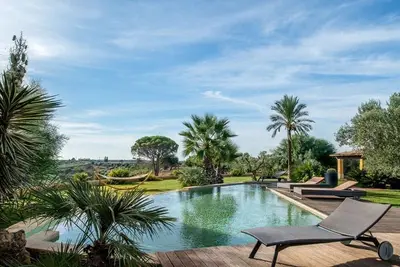 Image de Donna Amapaola à Luxury Villa sur la côte ouest de la Sicile