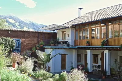 Image de Suite Tortuga dans le quartier historique de Quito Naya