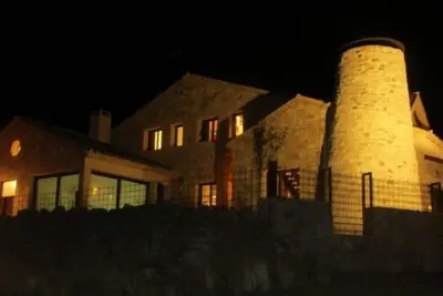 Image de Maison rurale Torrecalera (intégrale: 5 dortoirs). Segovia, Pedraza, piscine chauffée