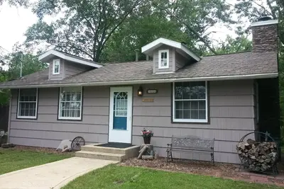 Image de Cosy Sandwood Cottage sur Wi River-animaux de compagnie bienvenus!