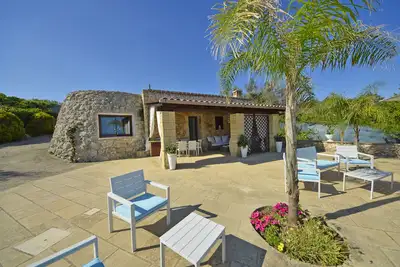 Image de Villa Valeria con vista panoramica sul mare.