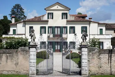 Image de Maison / villa avec jardin - Dolo