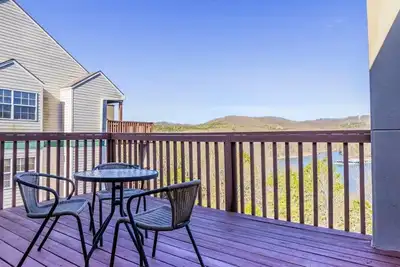 Image de Branson Location de condo<br> Eagles Nest<br> Indian Point<br> Dollar en argent<br> Penthouse (061605a)