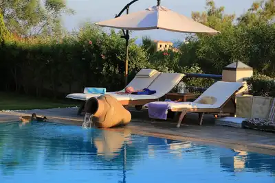 Image de Villa Grejo avec piscine privée et jardin par Jj Hospitality