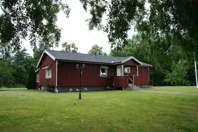 Image de Belle, grande maison de vacances avec tout le confort dans le grand quartier du lac Kalv-balayage