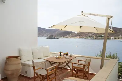 Image de Patmos-Maisons Villa Fantasia à quelques mètres de la mer, vue imprenable
