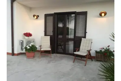 Image de Villa Peppino - Séjour relaxant, Chambre privée avec terrasse au premier étage