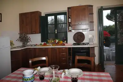 Image de Ferme au coeur de la Toscane, dans le magnifique paysage de la campagne