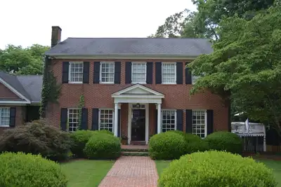 Image de Grande maison de 5 points au coeur d'Athènes. 14 personnes!