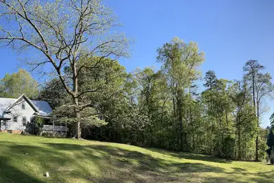 Image de Vie moderne dans une maison Wf Smith de 1897 entièrement restaurée au cœur de Tryon, Nc